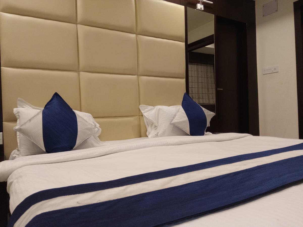 Hotel Presidency Inn 콜카타 외부 사진