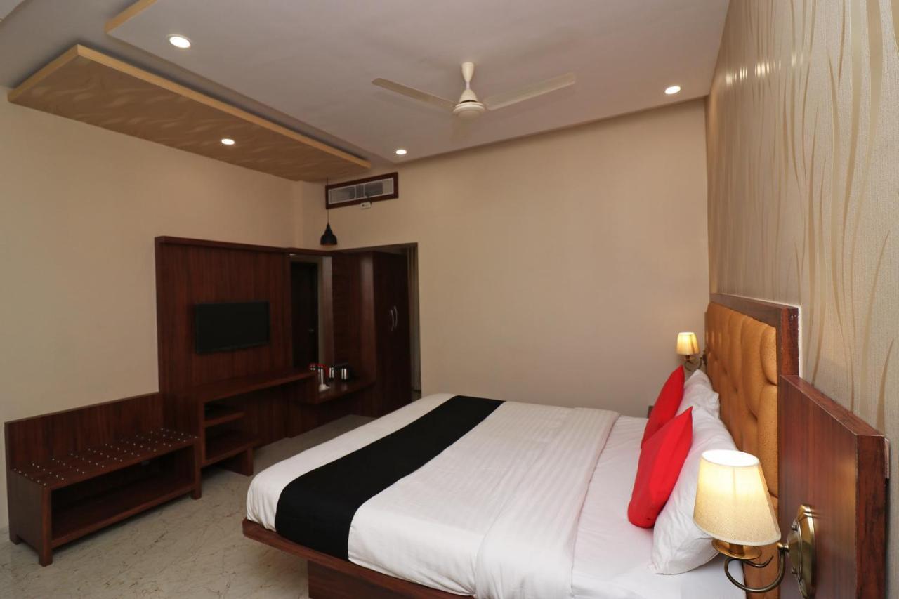 Hotel Presidency Inn 콜카타 외부 사진